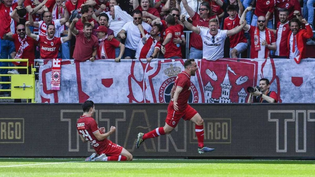 L'Antwerp sacré champion de la Belgique après un scénario complètement fou