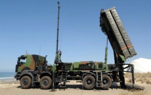 Systèmes de défense aérienne SAMP/T-Mamba capables d'abattre des missiles balistiques