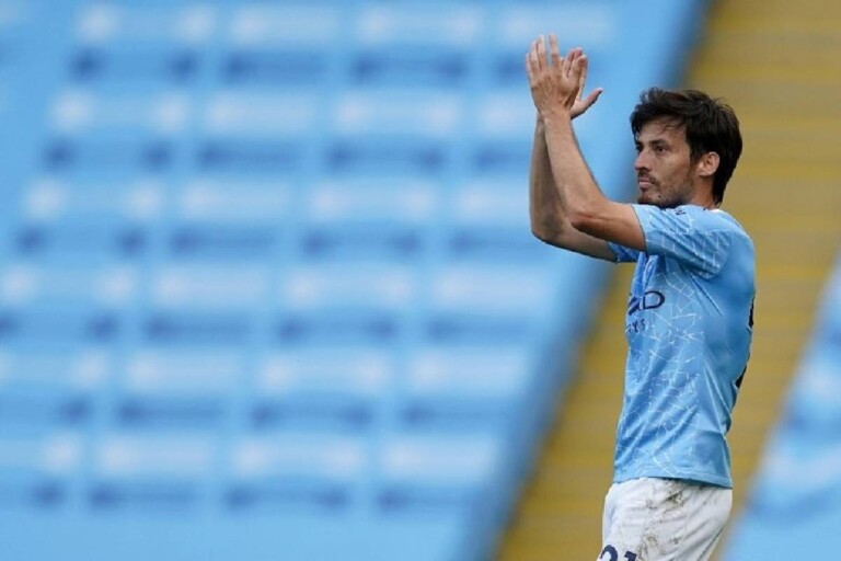 Officiel: David Silva met un terme à sa carrière Officiel: David Silva met un terme à sa carrière