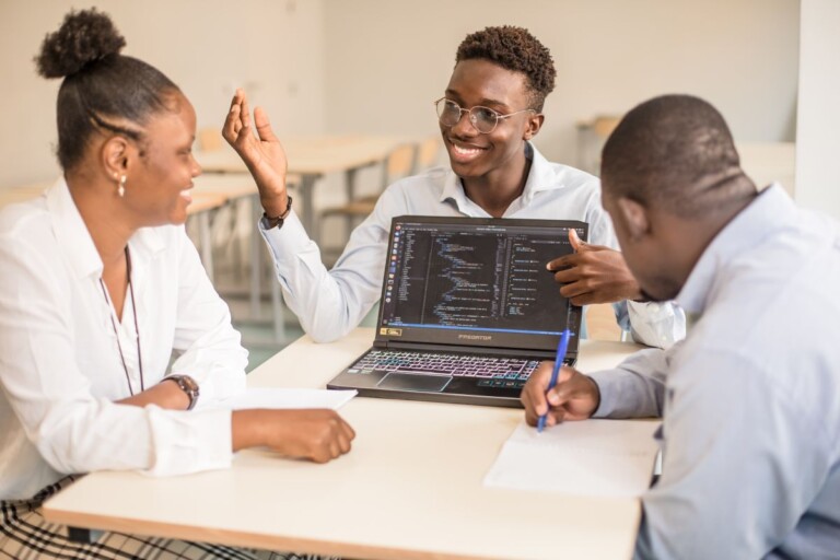 Top 10 des pays africains enregistrant plus d’étudiants en France Top 10 des pays africains enregistrant plus d’étudiants en France