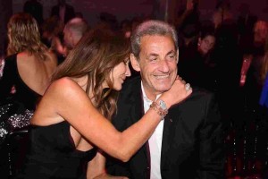 Carla Bruni fière de Nicolas Sarkozy Créateur : RACHID BELLAK | Crédits : RACHID BELLAK / BESTIMAGE