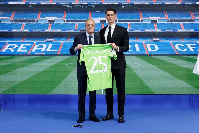 Kepa Arrizabalaga et le président du Real Madrid