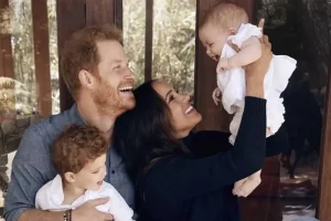 Meghan Markle, Harry, Archie et Lilibet @ Harry et Meghan, premier NoÃ«l Ã  quatre avec Archie et Lilibet Créateur : EPN/Newscom/SIPA | Crédits : EPN/Newscom/SIPA Droits d'auteur : EPN/Newscom