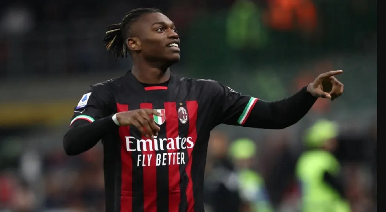 Rafael Leao, attaquant de l'AC Milan, forfait pour les qualifications à l'Euro 2024.