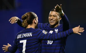 Antoine Griezmann et Kylian Mbappé