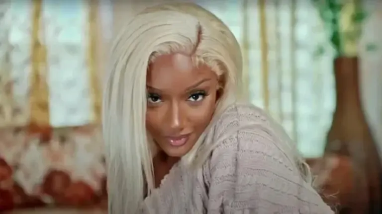 Ayra Starr: la célèbre chanteuse nigériane, nouvelle égérie de la Série Hot d’Infinix
