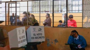 Vote contre le trafic de Drogue en Equateur @lapresse.ca
