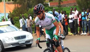 Le cycliste algérien Azzedine Lagab