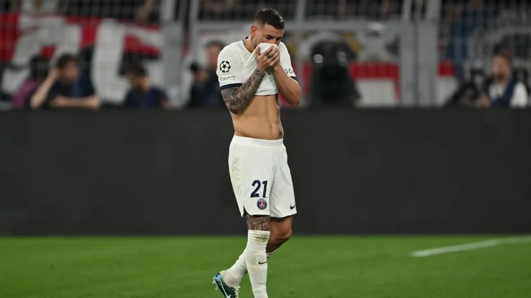 Le défenseur du PSG Lucas Hernandez lors de sa sortie en demi-finale aller de Ligue des champions face Ã  Dortmund, le 1er mai 2024. (FEDERICO GAMBARINI _ AFP)