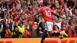 Marcus Rashford qui célèbre son doublé contre Arsenal, lors de la sixieme journée de Premier League saison 2022-2023