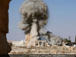 Syrie : Deux explosions frappent une base aérienne Ã  Palmyre
