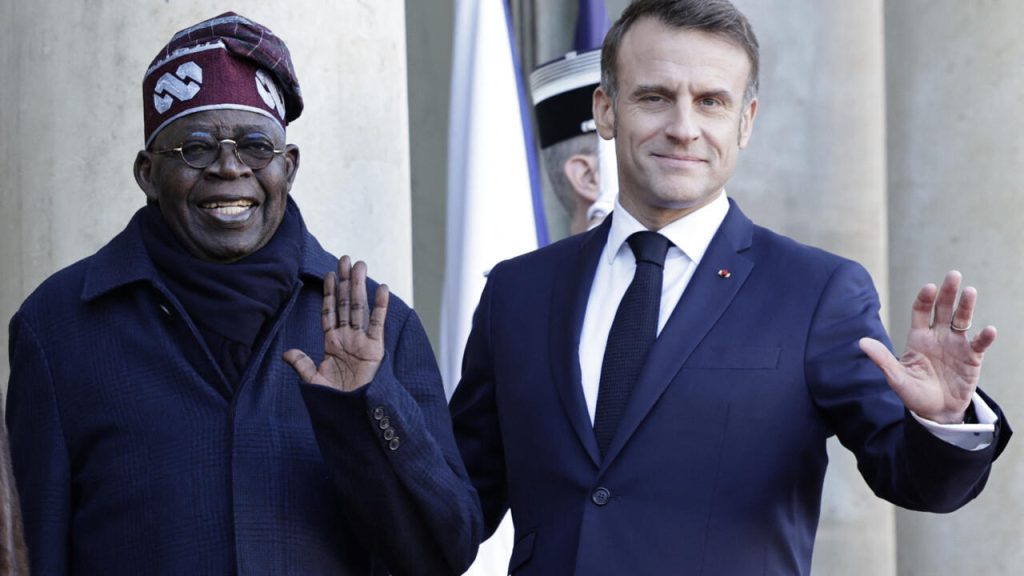 Bola Tinubu et Emmanuel Macron à Paris