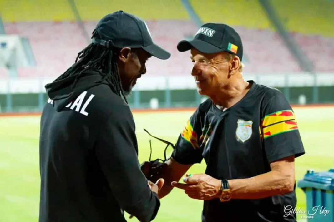 Aliou Cissé et Gernot Rohr