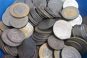 Des pieces de monnaies au Bénin @Les4vérités