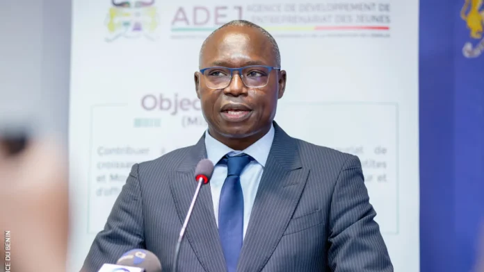 Kègnidé Paulin Akponna - ministre de l’Énergie, de l’Eau et des Mines