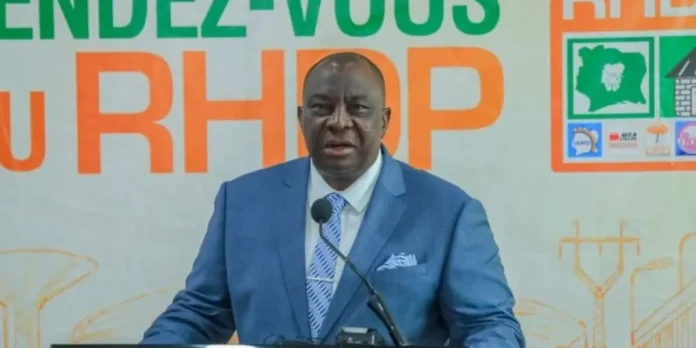 Le porte-parole du Rassemblement des houphouétistes pour la démocratie et la paix (RHDP), Kobenan Kouassi Adjoumani