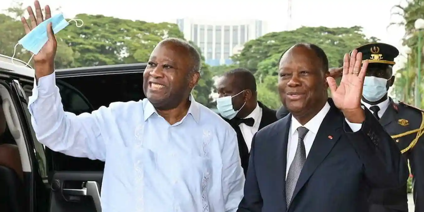 « Une rencontre fraternelle », a dit le président Ouattara pour qualifier les échanges entre lui, Laurent Gagbo et Henri Konan Bédié qu'il avait reçus au palais présidentiel à Abidjan. © ISSOUF SANOGO / AFP