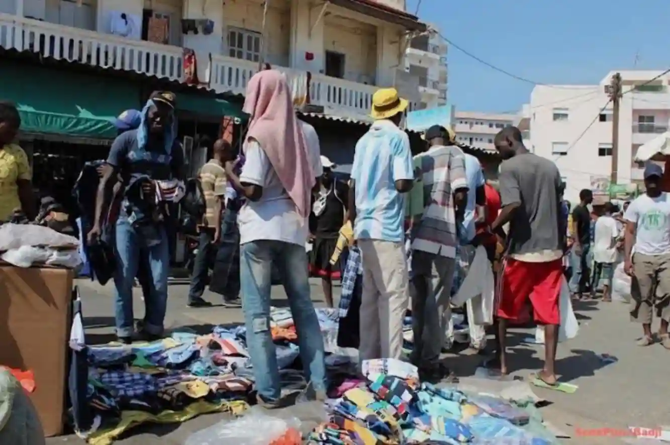 Le gouvernement relance la lutte contre l’occupation anarchique des espaces publics. @ seneplus