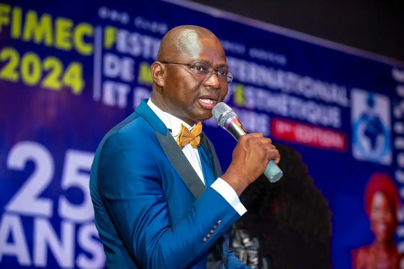 DOCTEUR HONDI, PRÉSIDENT DU CONSEIL D’ADMINISTRATION DE L’ONG CLUB EXCELLENCE ADECO ET PROMOTEUR DE LA PLATEFORME DE COMMUNICATION DU RÉSEAU AFRICAIN DES ARTISANS