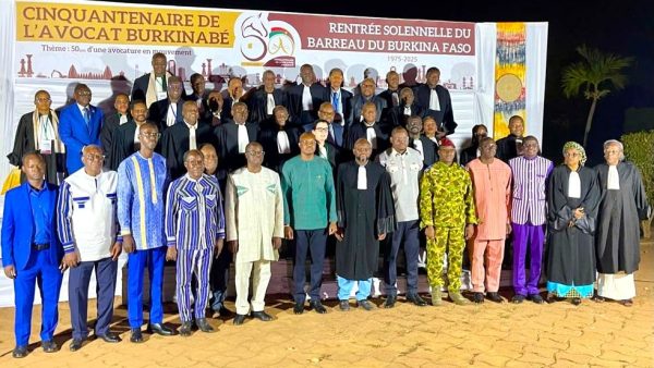 50 ans de l’avocature, le Premier ministre affirme que la justice ne doit pas être un privilège