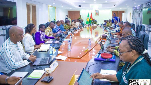 Burkina Faso: Dissolution des partis et formations politiques