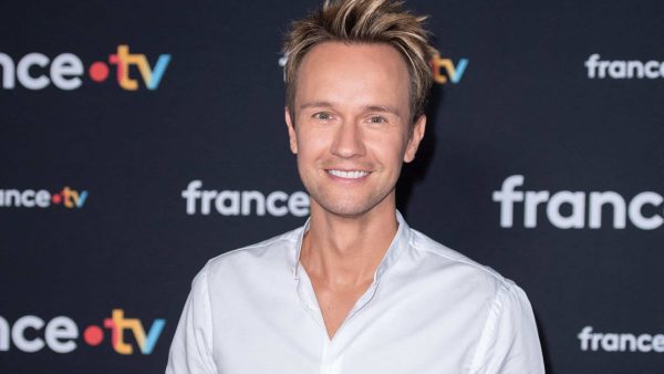 "Gros cochon !", Cyril Féraud face à un accident vestimentaire à la télé