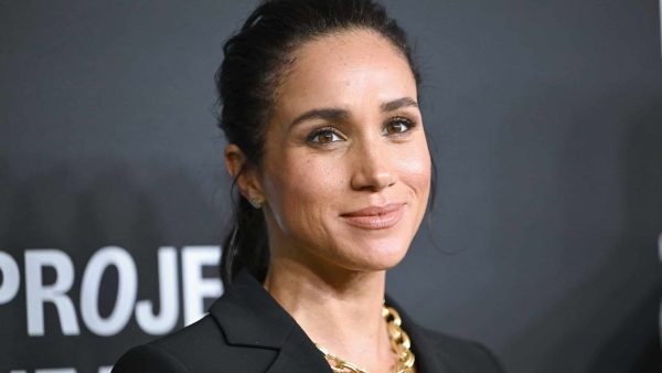 Meghan Markle : après une gaffe et "un manque de respect" à la princesse Diana, sa 10e attachée de presse en 5 ans démissionne
