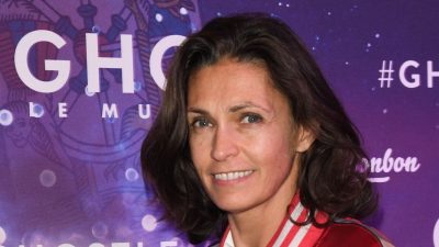 "C'est peut-être ce monsieur qui a un problème", Adeline Blondieau charge Johnny Hallyday, 36 ans après leur mariage