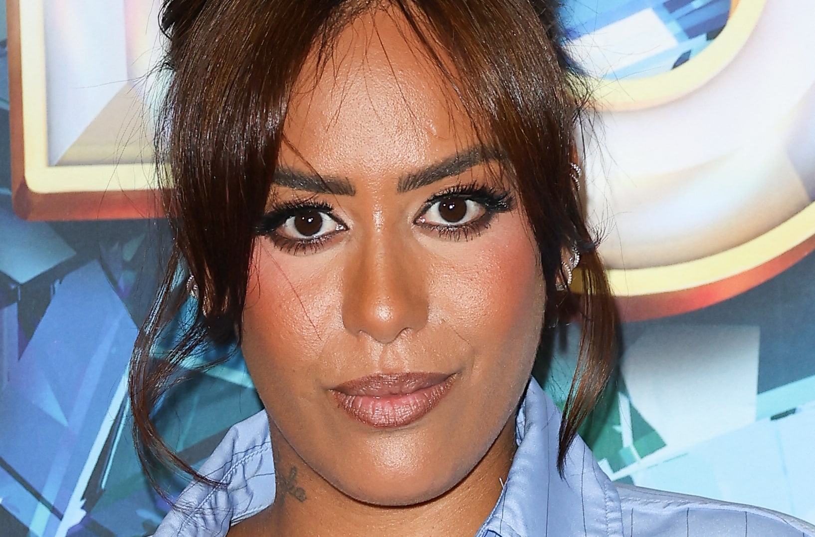 "Ridicule", Amel Bent sans détour sur Les Enfoirés
