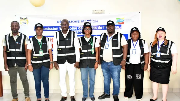 Elections au Bénin: retards à l’ouverture des bureaux, la CBDH observe un scrutin sans violence