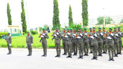 Des agents des eaux et forêts de Côte d'Ivoire