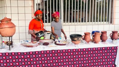 La gastronomie et la parenté à plaisanterie à l’honneur