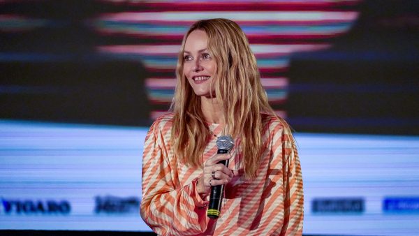 Vanessa Paradis : dans un état "épouvantable", son moulin familial vendu au rabais