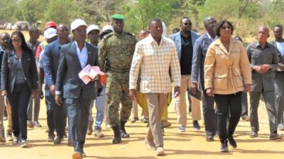 Construction de 21 ponts modulaires : Faure Gnassingb&eacute; sur le chantier de la K&eacute;ran