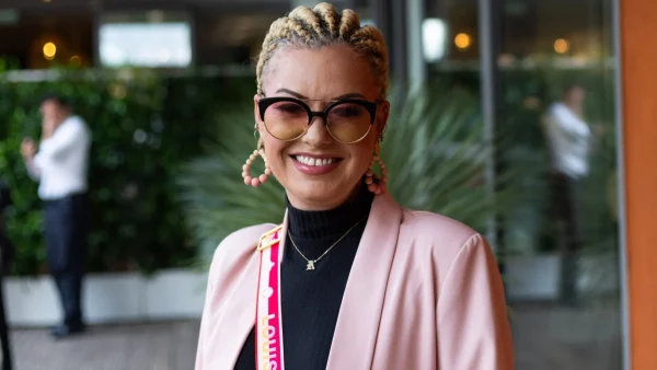 "Vomir après chaque repas", une danseuse brise le silence sur ces "régimes toxiques" excessifs