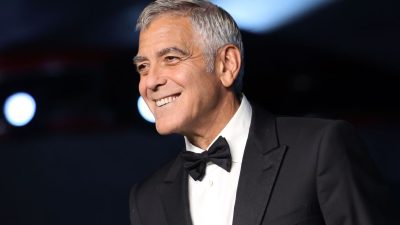 la star américaine est "très impliquée" dans sa commune du Var, selon une rédactrice en chef de "Paris Match"