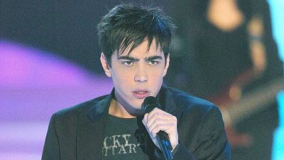 "Tous les jours, il piquait...", 17 ans après, révélation sur le chanteur regretté