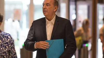 Jean-Marc Morandini (60 ans) condamné, il implore "une seconde chance"