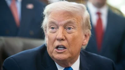 le président américain perd la mémoire, "Il avait quoi déjà mon père ?"