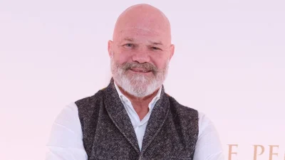 Philippe Etchebest (58 ans) révèle son secret minceur pour continuer à manger 350 plats en 2 mois