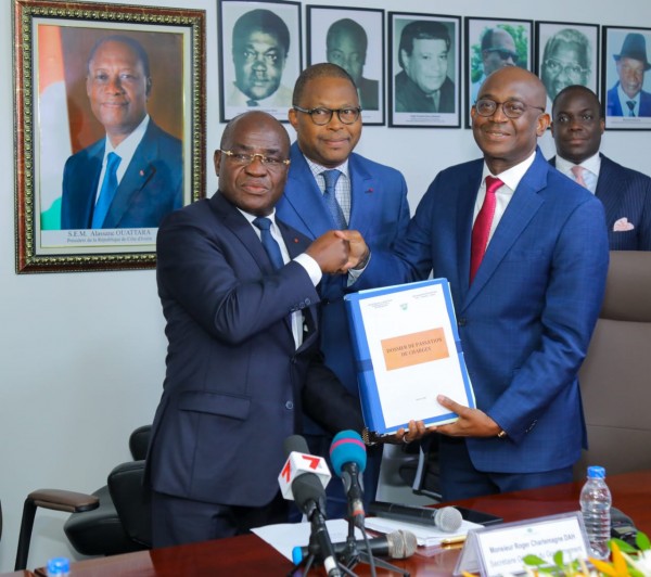 Côte d'Ivoire : Numérique, Djibril Ouattarra prend les commandes, Kalil Konaté change de cap