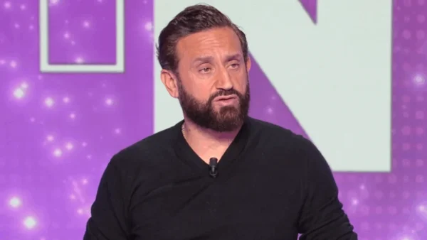 une chroniqueuse de Cyril Hanouna en totale galère dans l'émission, "Je fais un AVC en direct"