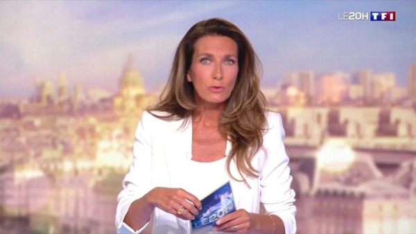 Anne-Claire Coudray : après avoir été aperçu au JT de TF1, ce vêtement s’arrache