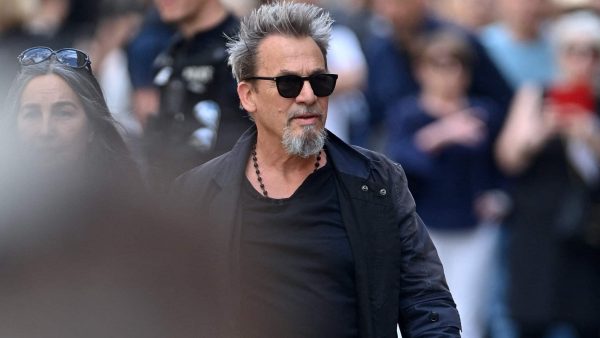 "Abrutis va !" : accusé de fraude fiscal, Florent Pagny sort de ses gonds