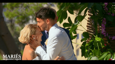 "Très envie de faire l'amour avec elle" : Mariés au premier regard, la température monte déjà d'un cran entre Mathieu et Julie (SPOILER)