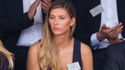 Interpelée pour "atteinte à la pudeur", Camille Cerf monte au créneau : "Parce qu’on est une femme, on doit se cacher"