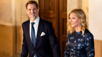 son épouse Marie-Chantal dévoile une photo très rock’n’roll