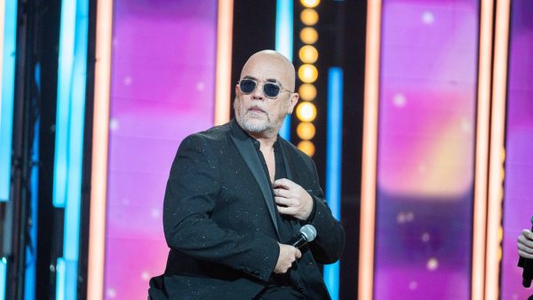 Pascal Obispo compare les candidats de la Star Academy à des "têtards" glorifiés trop vite avant de craquer pour l’un d’entre eux