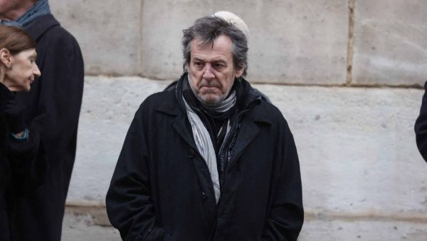 Affaire Epstein : Jean-Luc Reichmann "au plus proche" avec sa série tournée à Marseille