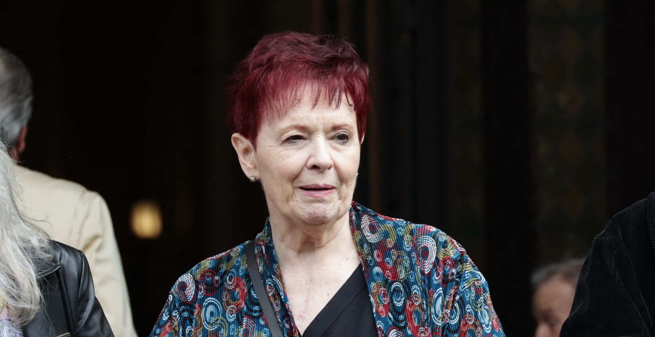 "J'ai vu le diable", Fabienne Thiebault en larmes, elle dénonce une célébrité qui s’en est prise devant elle à des mineurs